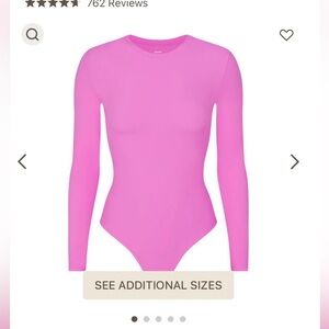 Skims, size small, never worn, fits everybody bodysuit color neon Orchid